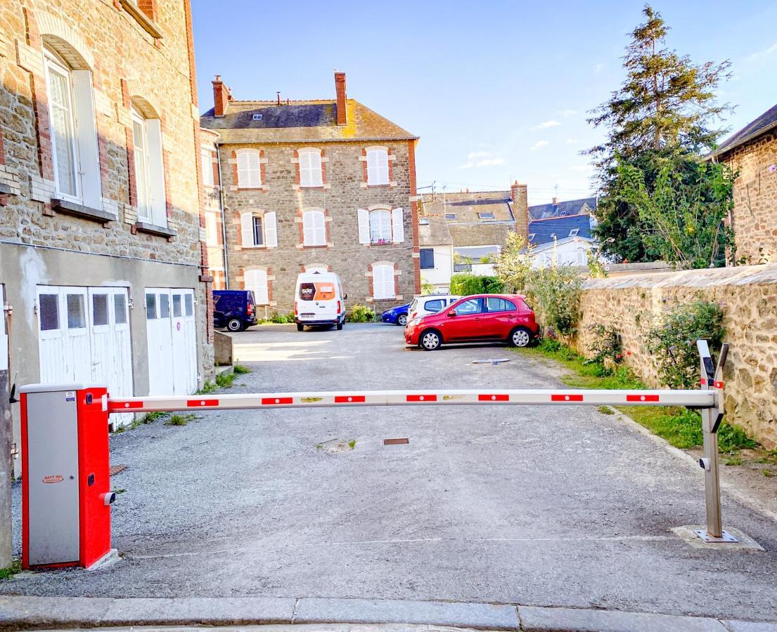 Apt Bord De Mer, Hypercentre Dinard, Parking Prive Buitenkant foto